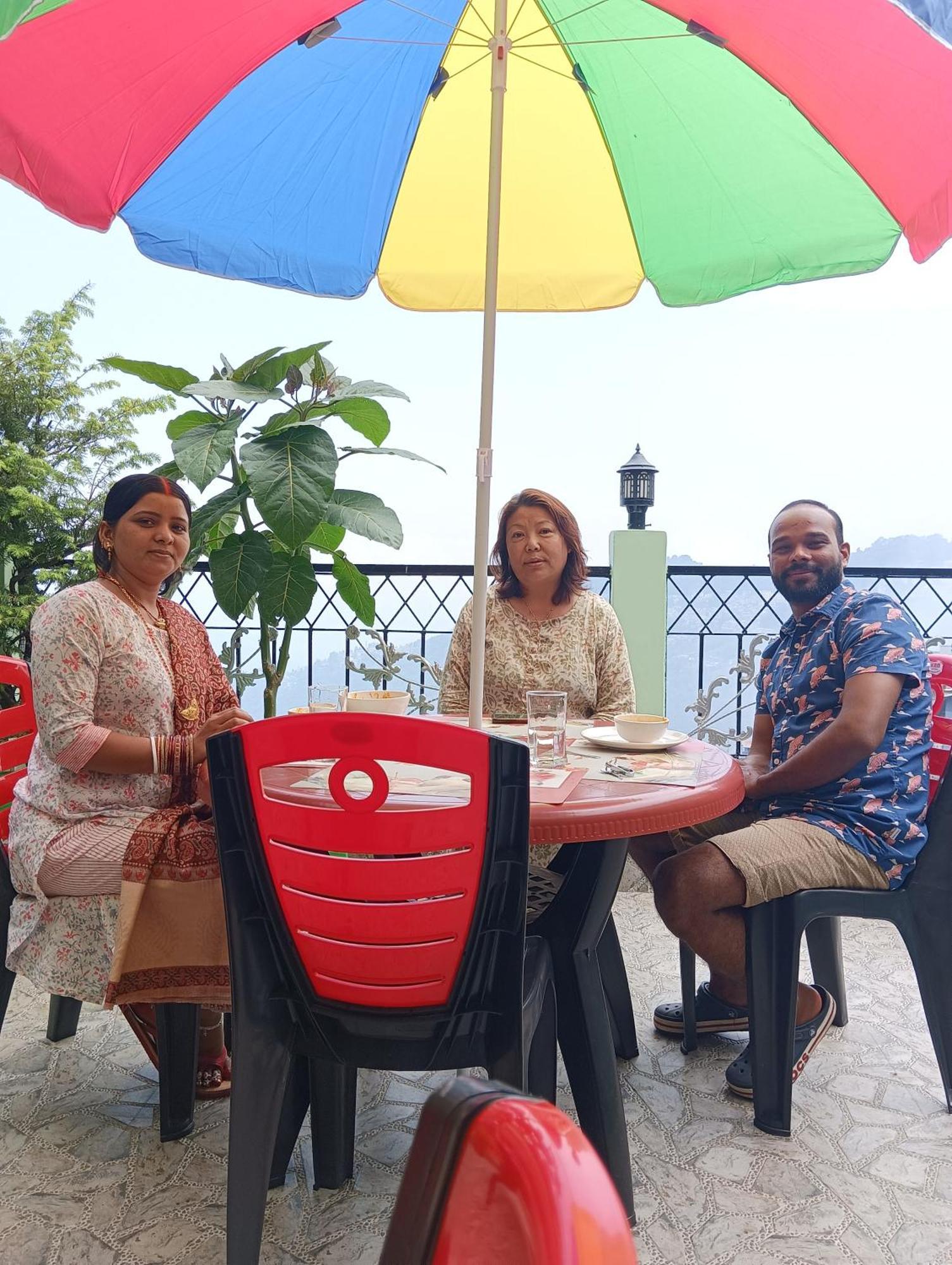 Dew Drops Guest House Darjeeling  Exterior foto