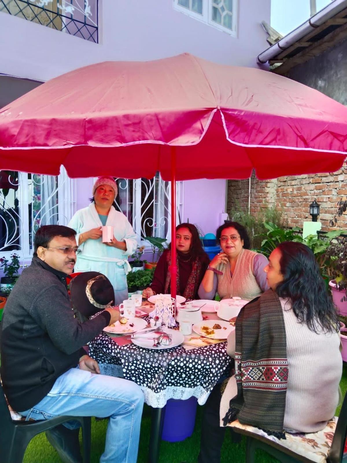 Dew Drops Guest House Darjeeling  Exterior foto